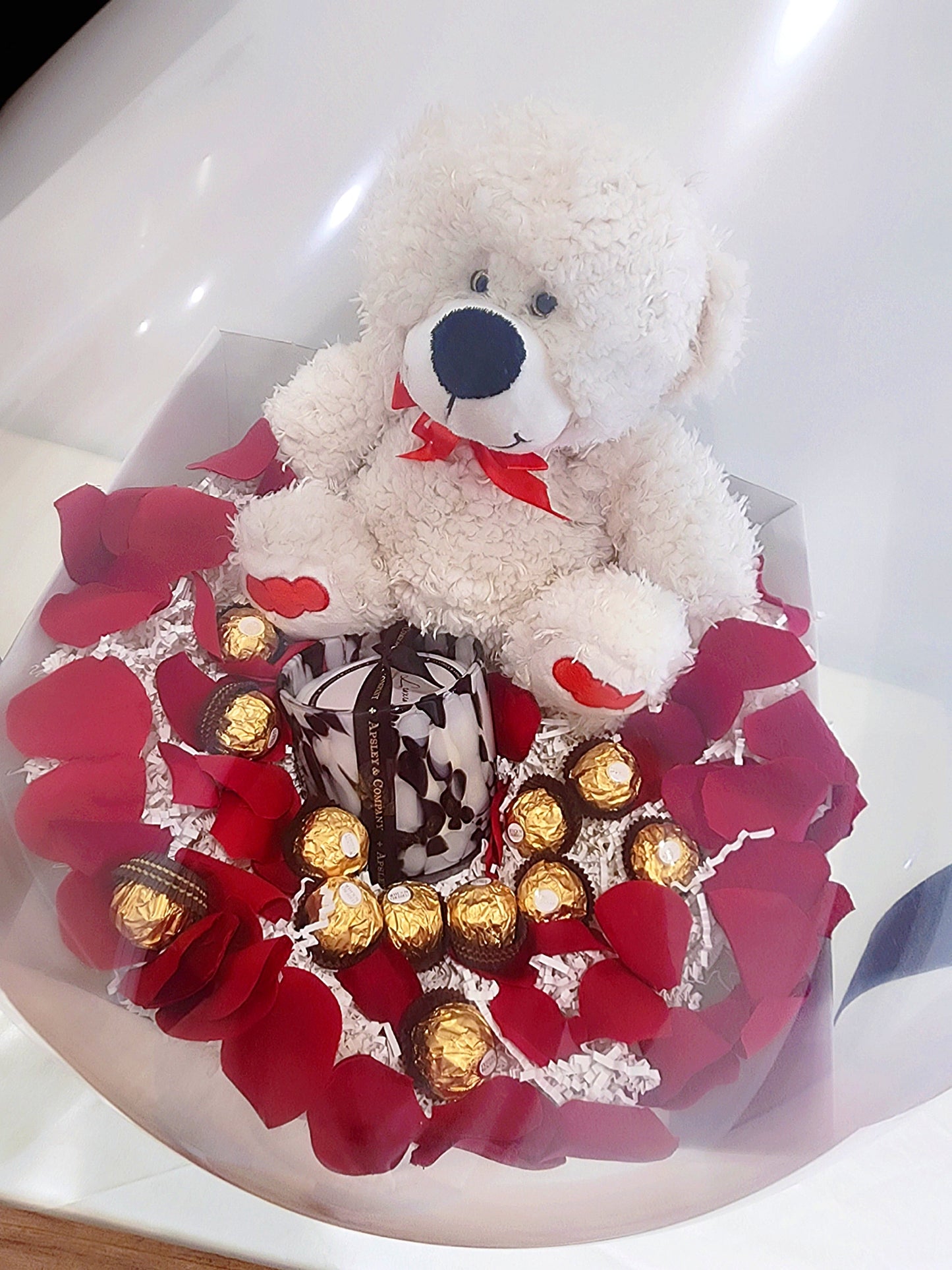TEDDY KNOW WHAT SHE WANTS